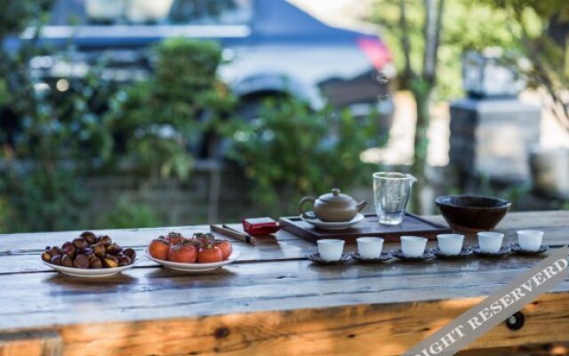 Wuyishan Winding Water Mountain House Inn
