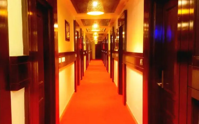 Hotel Holy City BD