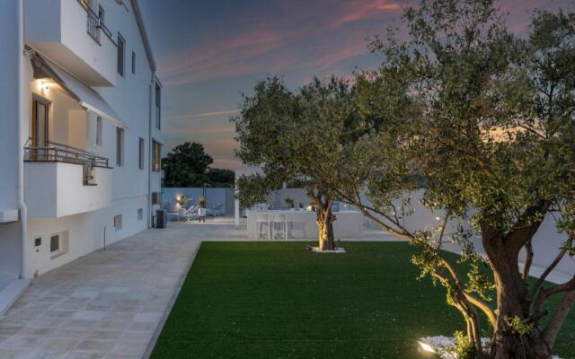 Lalic Gallery Villa