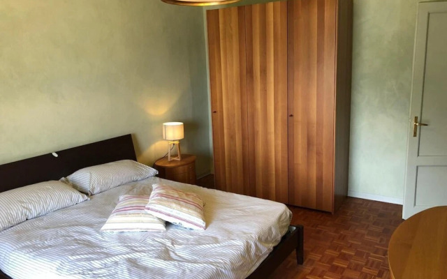 Carola A Tastefully Furnished Apartment Lakefront