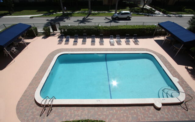 Sunny Isles Apartments