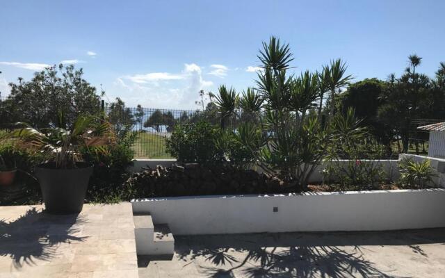 Bras-Panon: Maison avec vue et piscine 1-4 pers.