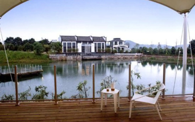 Best White Campsort Xilong Chagu Resort