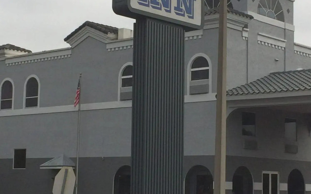 Ruskin Inn Hotel