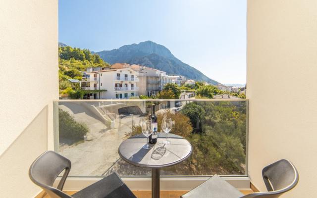 Altiora Prestige Residence 305