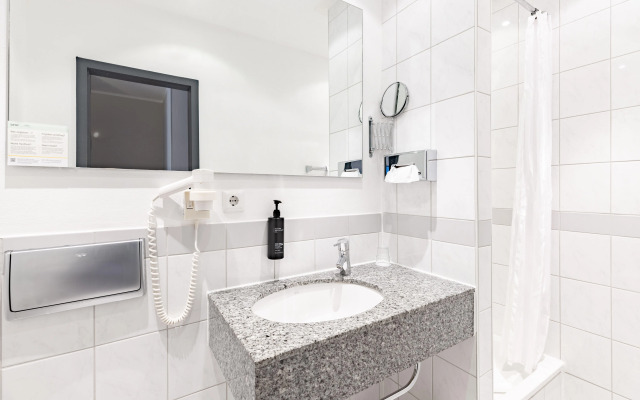 Garner Hotel Cologne Porz - Airport by IHG