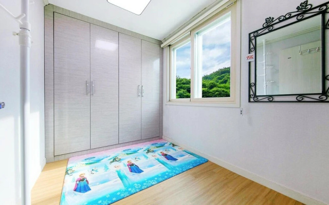 Samcheok Flower Pension