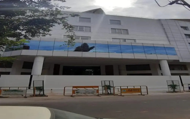 S Hotel