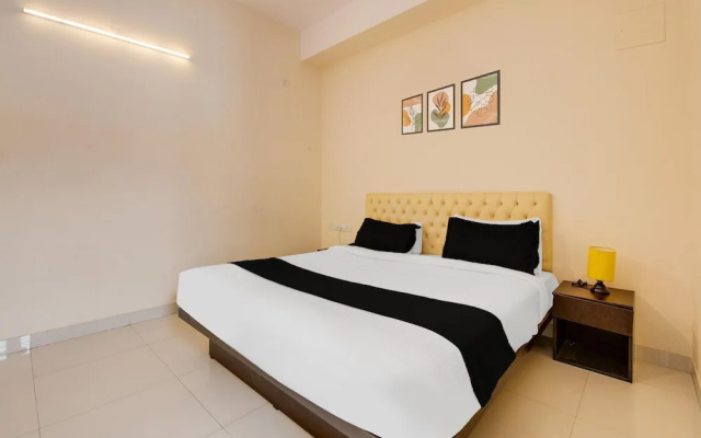 Cosy Stays at HBR Layout