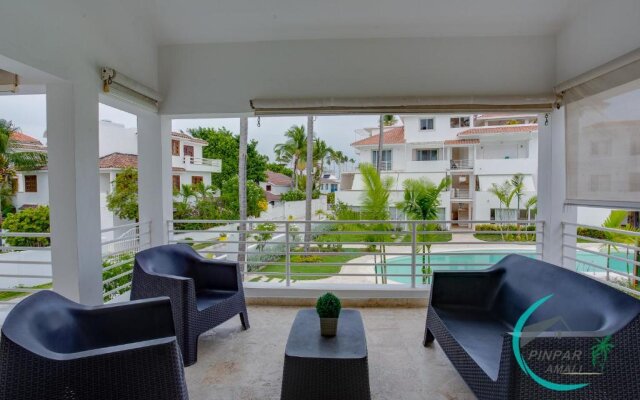 Deluxe E2, 2 Br, Sea View, Pool, Roof Terrace