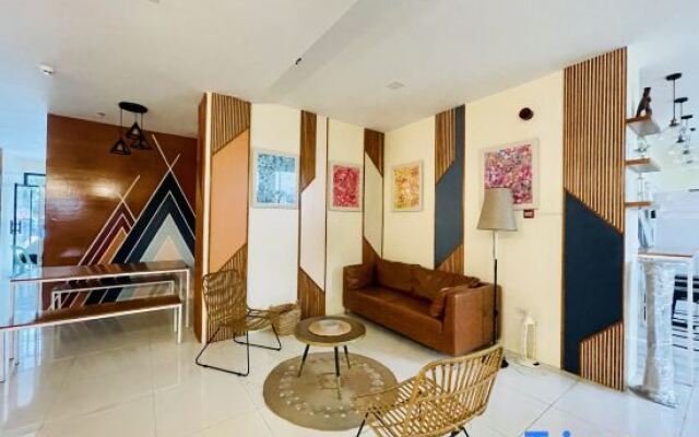 Super OYO 832 The Teepee Place Hostel & Residence Inn