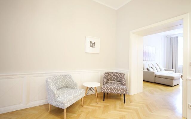 HeyMi Apartments Karlsplatz