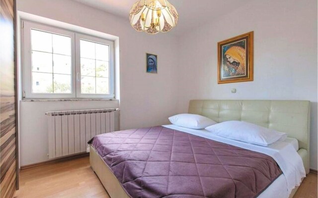Apartment Krajinovic S.