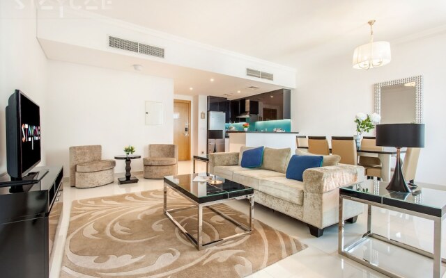Staycae Capital Bay
