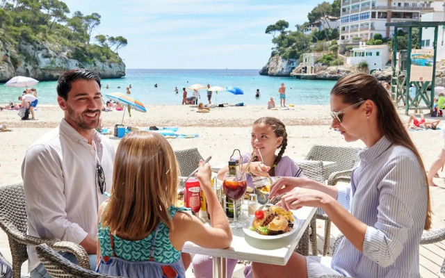 Hotel Cala Santanyi & Apartamentos
