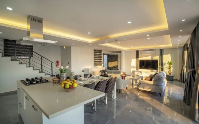 Villa The Moon