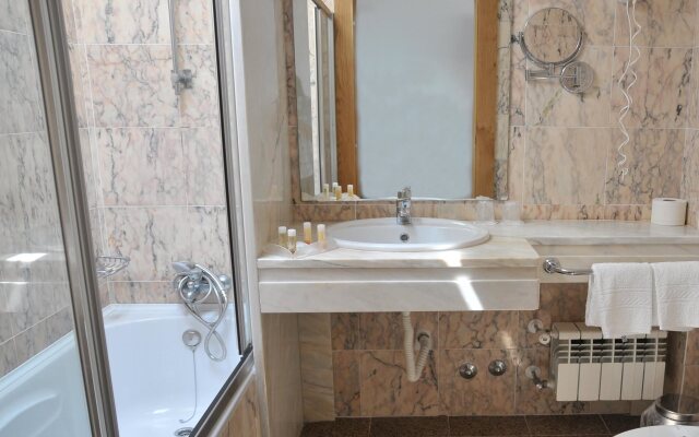 Miramar Hotel & Spa