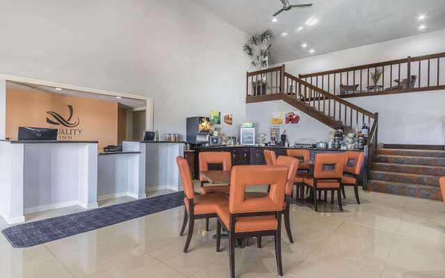 Quality Inn & Suites Stuttgart North