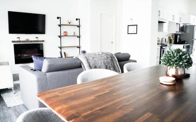 The Revy Den by Revelstoke Vacations