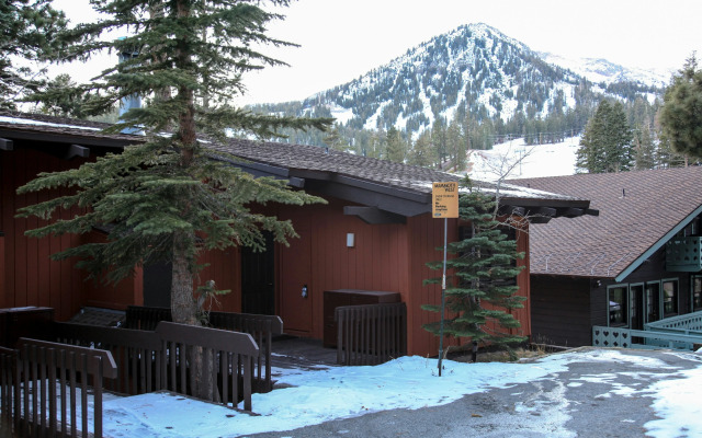 Mammoth West #115 Condo