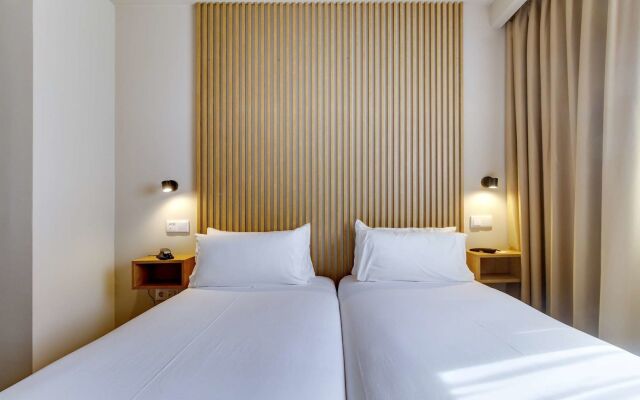 room Select Porto