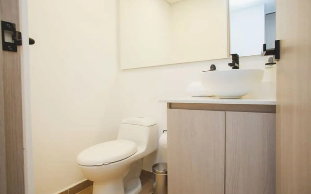 w Beautiful 3BR w Terrace n AC in Laureles