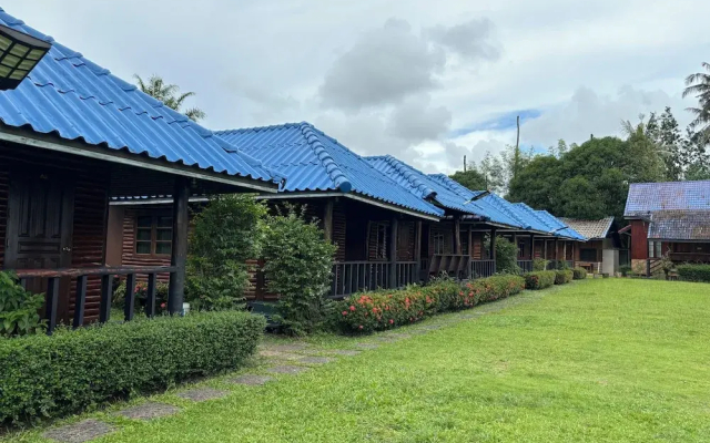Hadson Resort