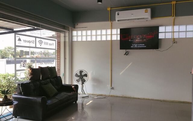 Best Bed Bangkok Suvarnabhumi Hostel