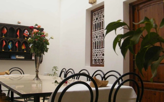 Hostel Mondial