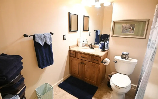 Room-comfortable Luxury, Superior Qualit