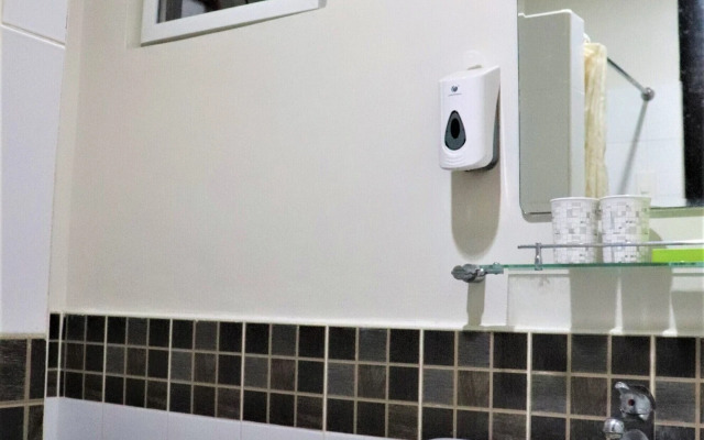 The Studio 18 Residences