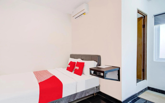 Oyo 3198 Sukomanunggal Inn