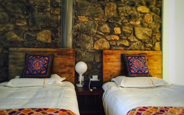 Tree Tomato Inn