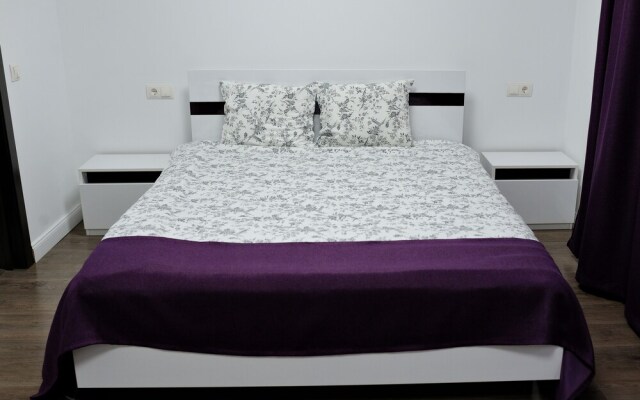 Diamond Aparthotel