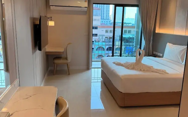 Aston Hotel Pattaya
