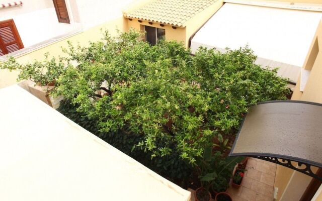 Coralia Bed and Breakfast