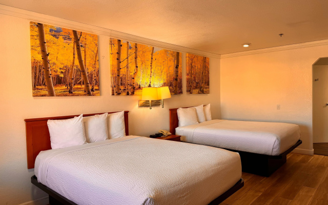 Days Inn by Wyndham Bishop