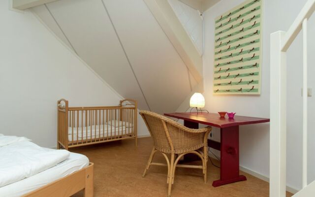 Luxurious Holiday Home in Ouddorp Near Beach