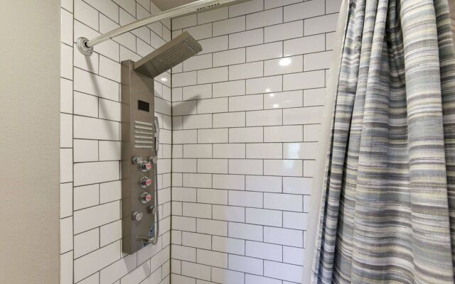 Branson Blue Lakeview - Near Silver Dollar City