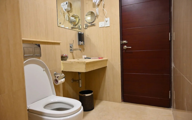 Raaj Bhaavan Clarks Inn Chennai