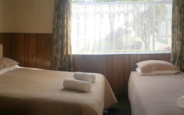 Bings Motel