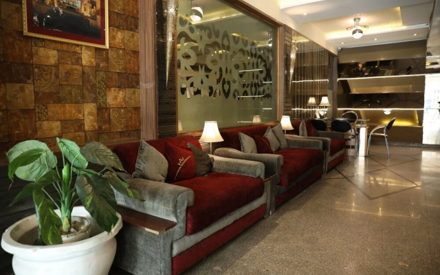 Hotel Poonam Plaza
