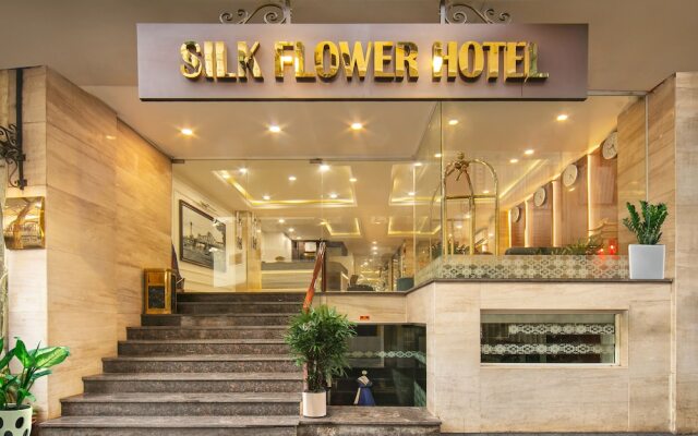 Silk Flower Hotel & Spa