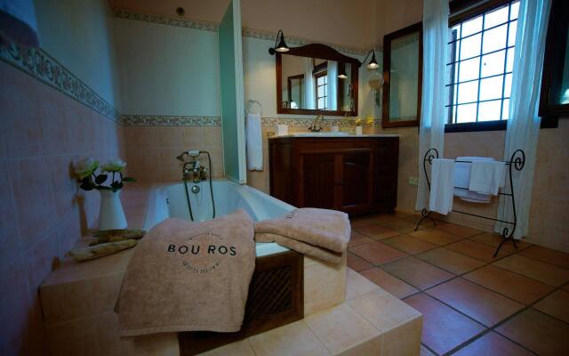 Bou Ros Finca Can Nadal