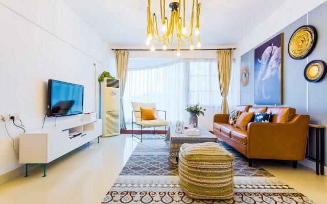 Locals Boutique Apartment Jiuzhou Port.7