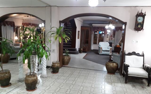 Hotel Alcazar