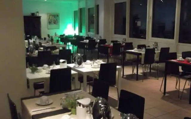 Businesshotel & Appartements Stuttgart-Vaihingen