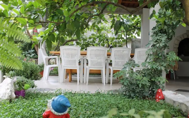 Apartments Civadelić