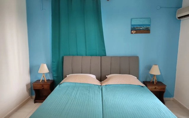 Dolphin Apartments
