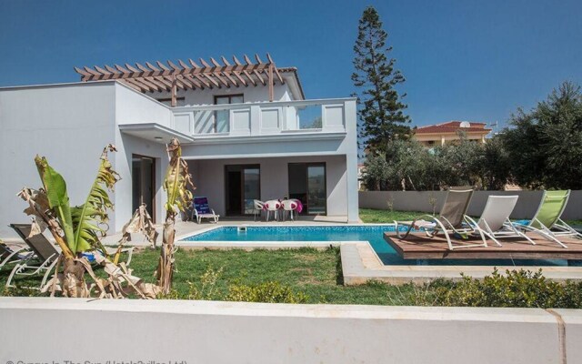 Celebrity Villa Scotty T D2
